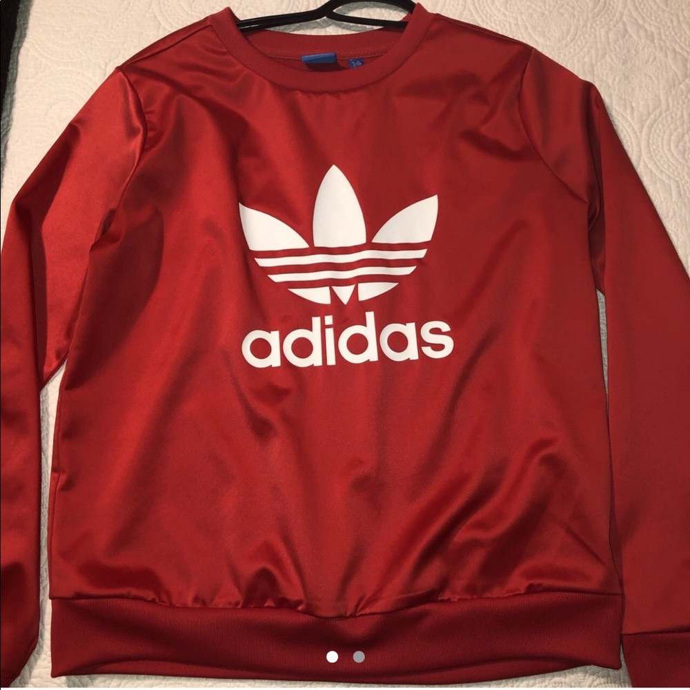 🍒 adidas Red satin Crewneck Sweatshirt with White Trefoil Logo🍒
